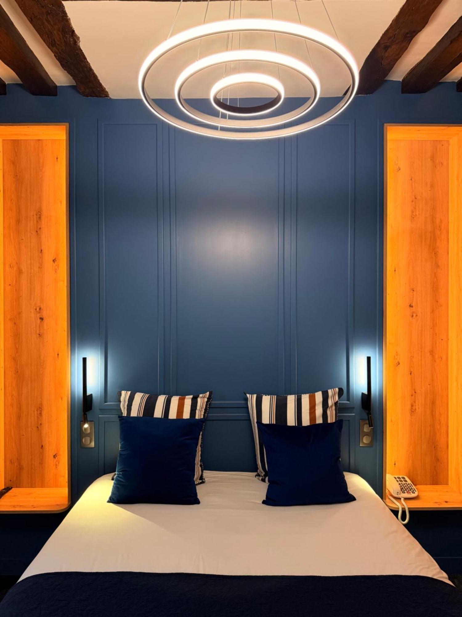 Hotel Du Dragon Paris